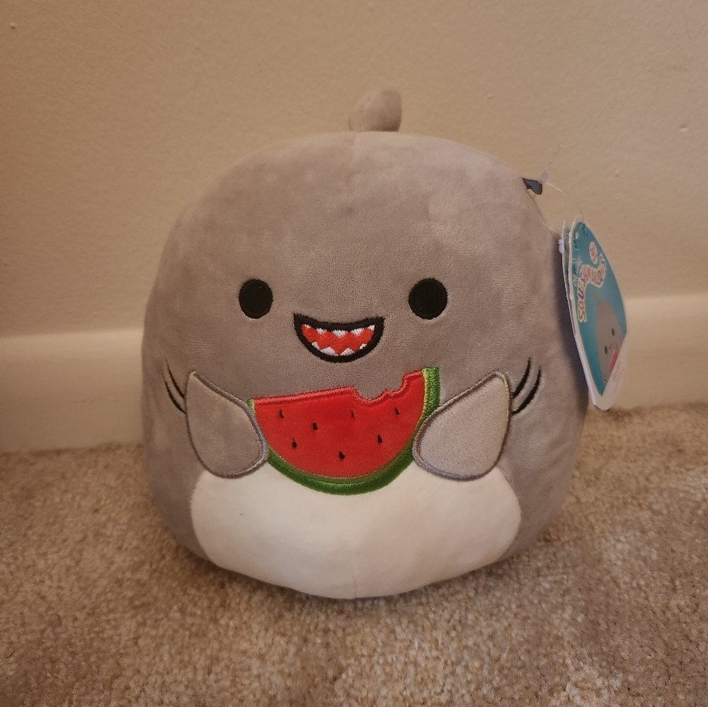 Gordon the shark 🦈 Squishmallow